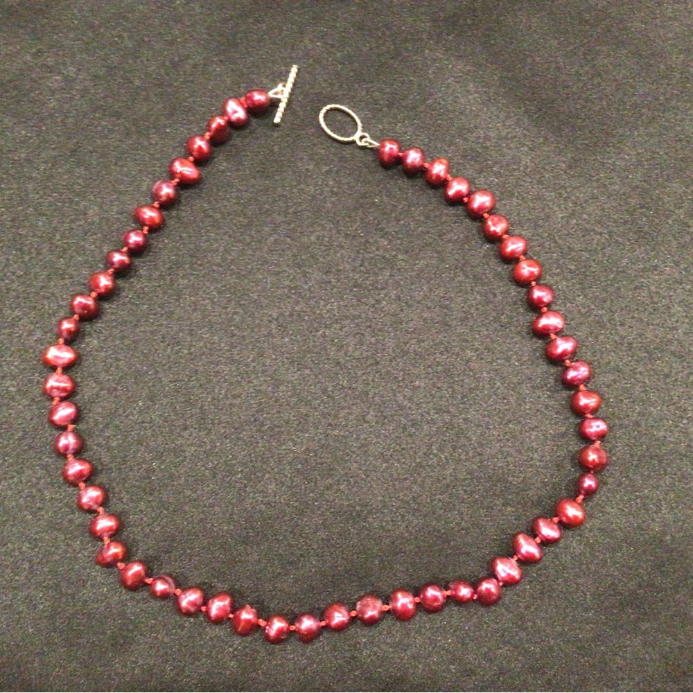 19 inch Ruby Red Pearl Necklace
